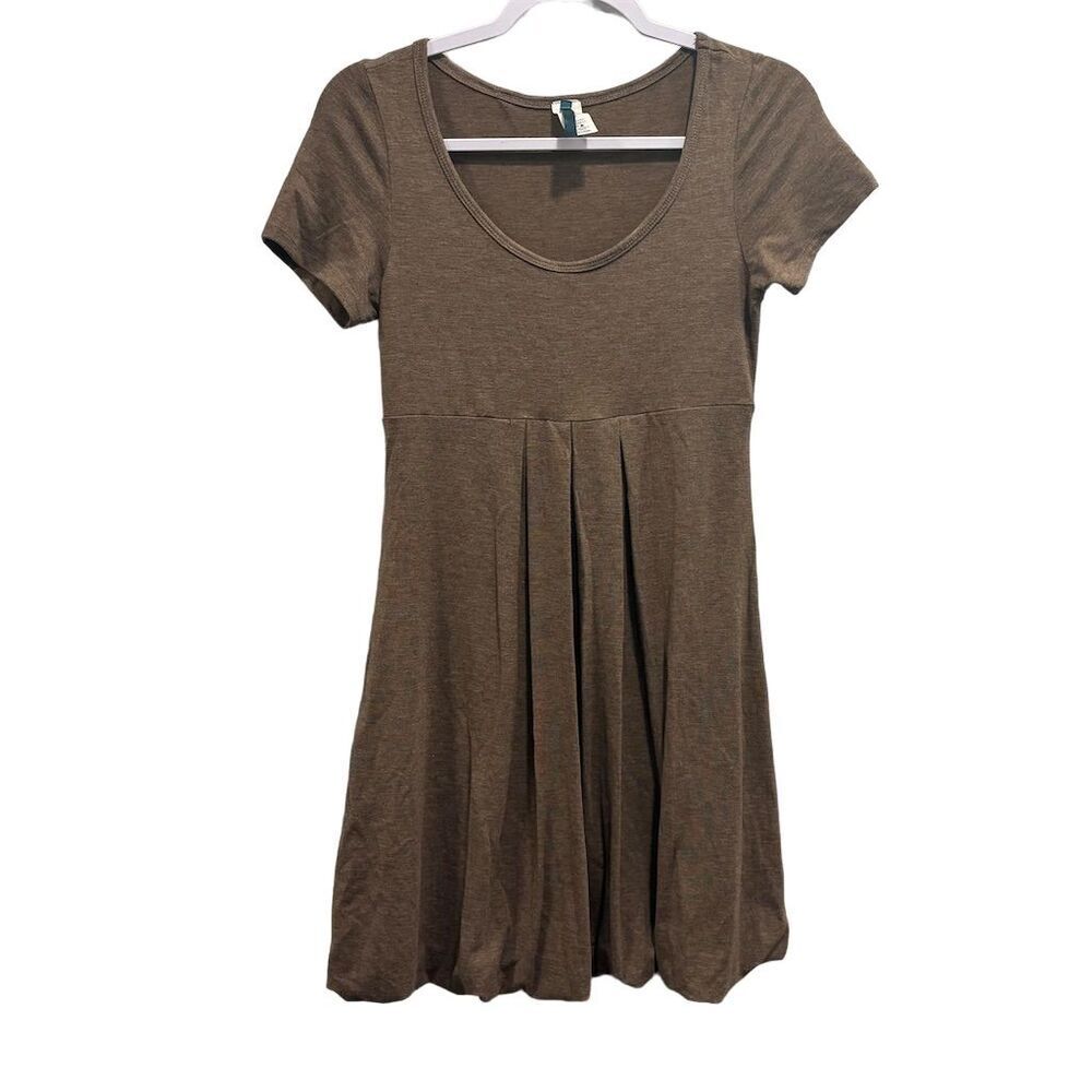 Brown Pleated Waist Empire Dress w/ Pockets Size M Short Sleeve Knee Length